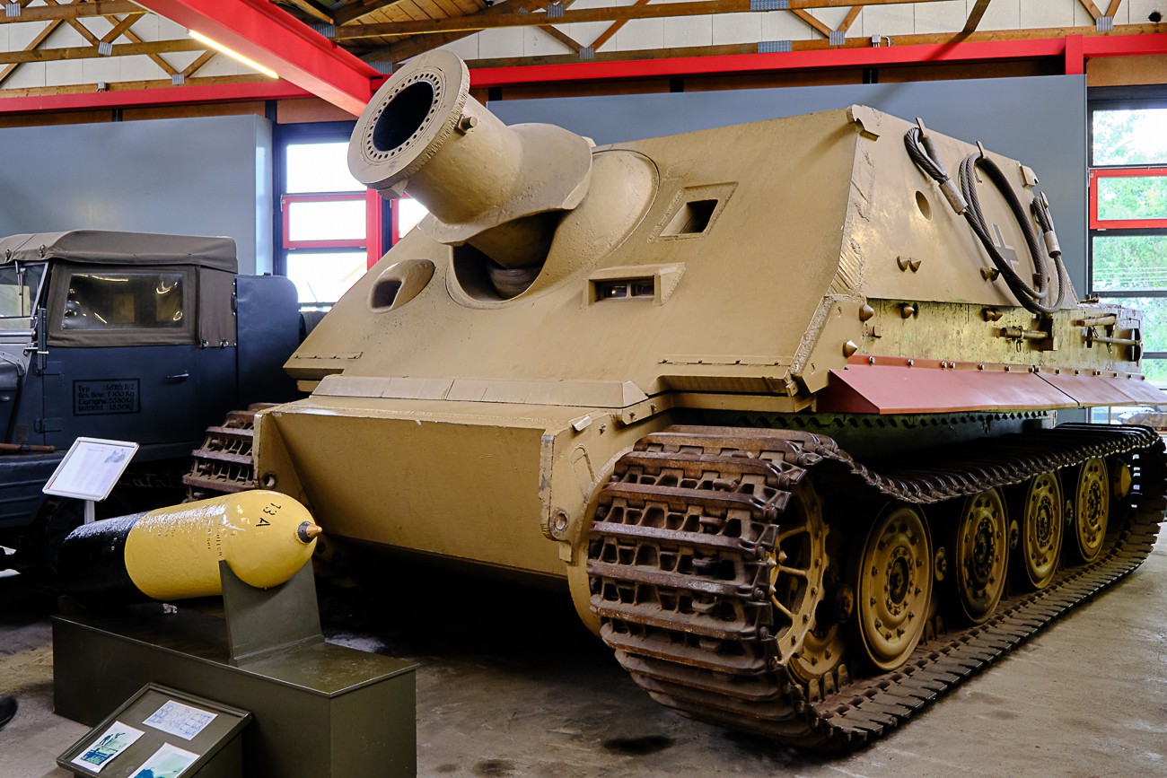 Sturmtiger mit 38 cm Mörser