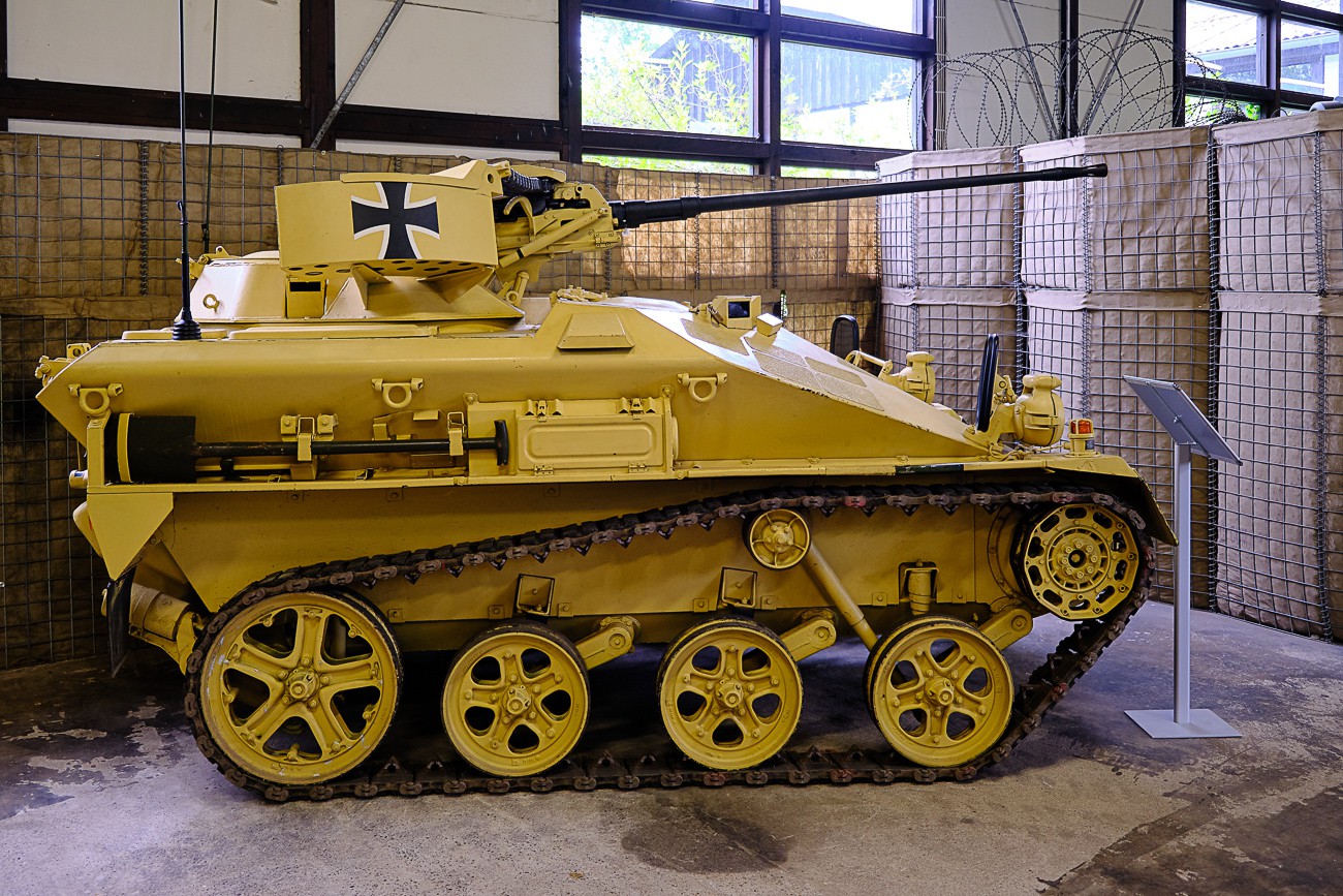 Waffentraeger Wiesel 1 MK 20